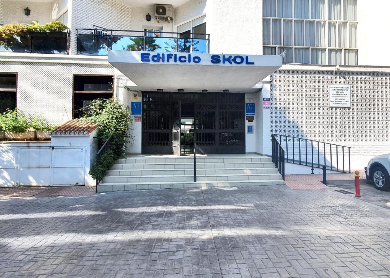 Skol 343. Two Bedroom With Sea Views In Marbella. Apartamento Marbella